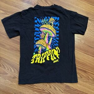 Trippin Mushroom DGK Graphic Brown Short Sleeve Size S Trippy Acid Retro Y2k